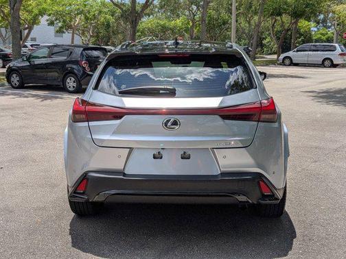2023 Lexus UX 250h F Sport