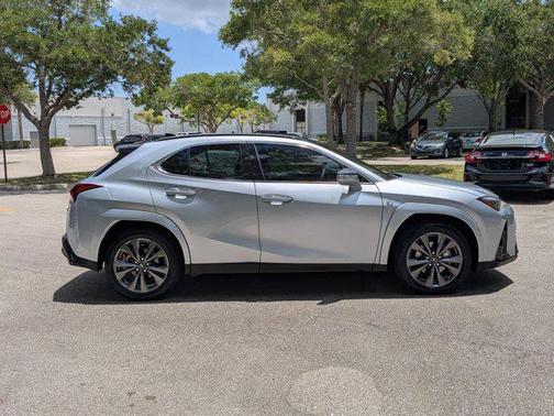 2023 Lexus UX 250h F Sport