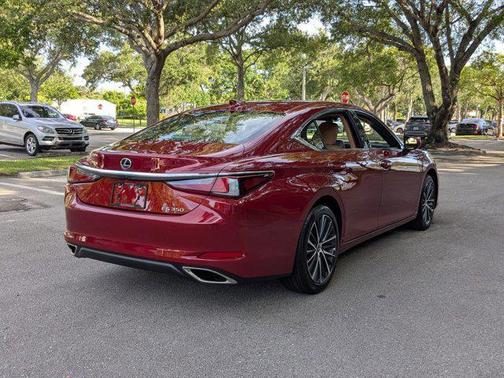2025 Lexus ES 350 Base