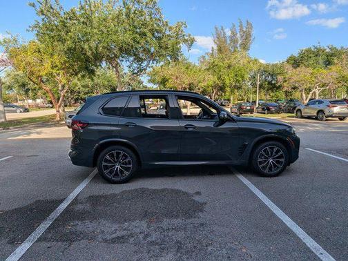 Dravit Grey Metallic 2025 BMW X5 sDrive40i