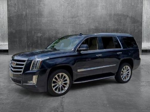 2018 Cadillac Escalade Luxury