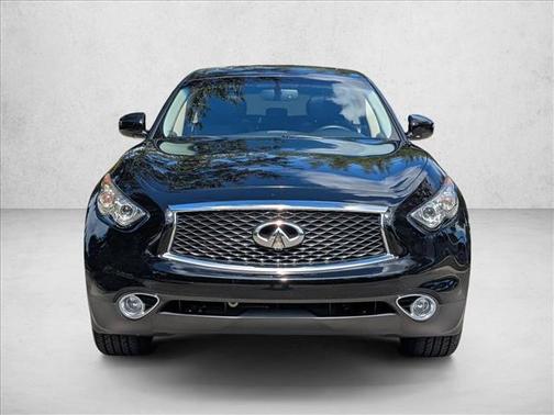 2017 INFINITI QX70 Base