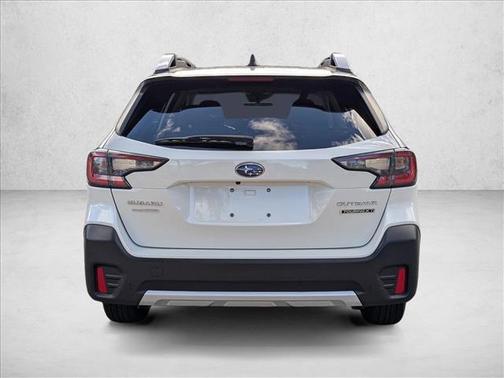2022 Subaru Outback Touring XT