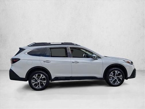 2022 Subaru Outback Touring XT