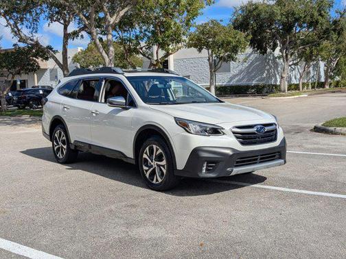 2022 Subaru Outback Touring XT
