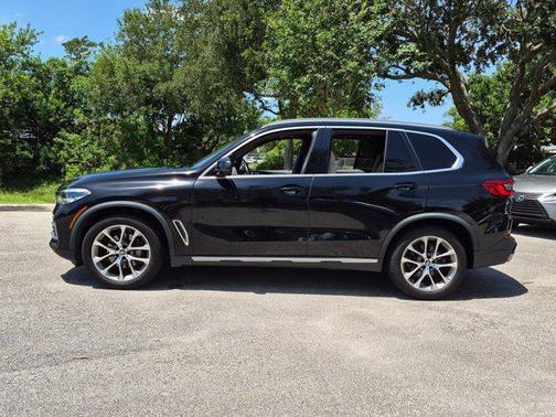 Jet Black 2019 BMW X5 xDrive40i