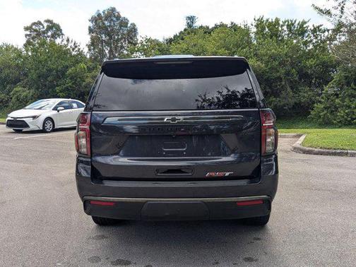 2022 Chevrolet Suburban RST