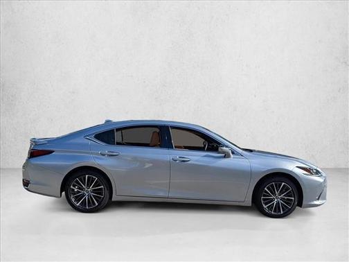 2025 Lexus ES 300h Base