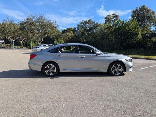 2019 Honda Accord EX