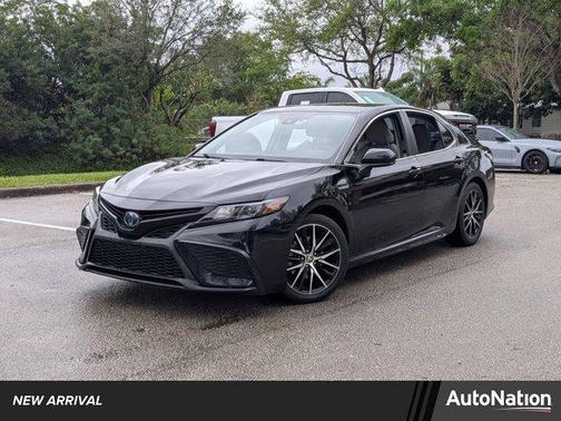 2021 Toyota Camry SE