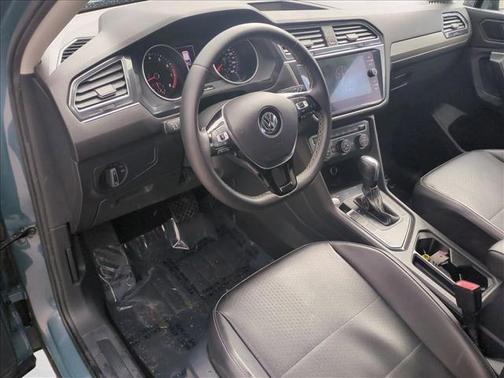 Stone Blue Metallic 2021 Volkswagen Tiguan 2.0T SE