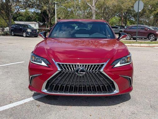 2025 Lexus ES 350 Base
