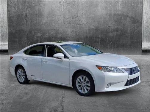 2015 Lexus ES 300h Base