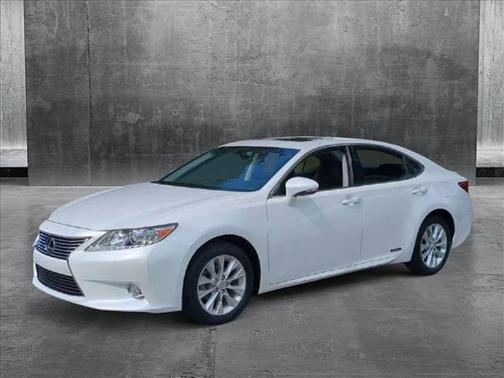 2015 Lexus ES 300h Base