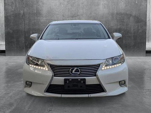 2015 Lexus ES 300h Base