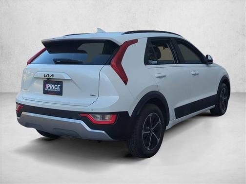 2023 Kia Niro EX