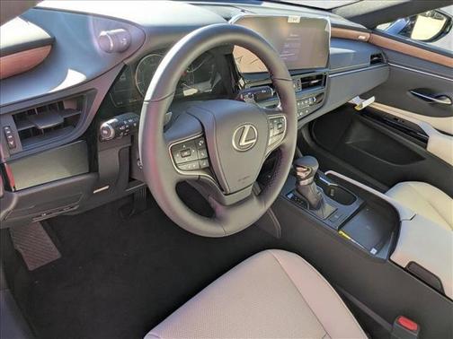 2025 Lexus ES 350 Base