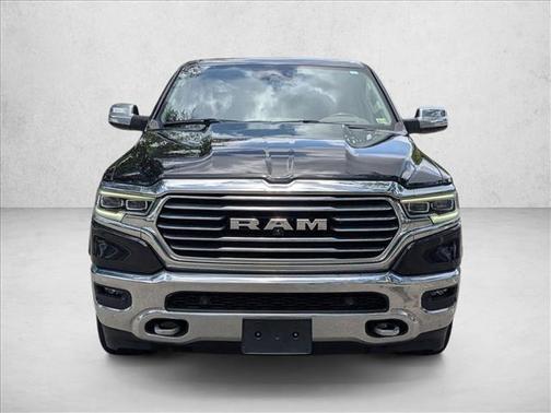 Diamond Black Crystal Pearlcoat 2022 RAM 1500 Longhorn