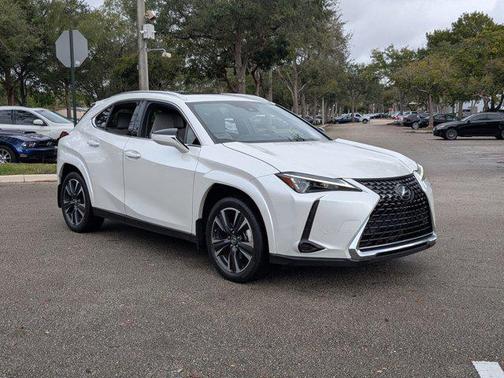 2024 Lexus UX 250h Base