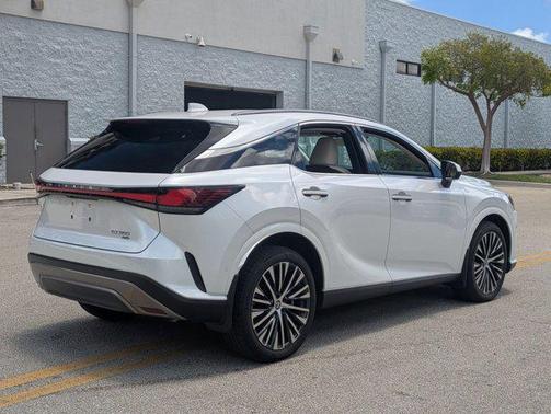 Eminent White Pearl 2023 Lexus RX 350 Premium Plus
