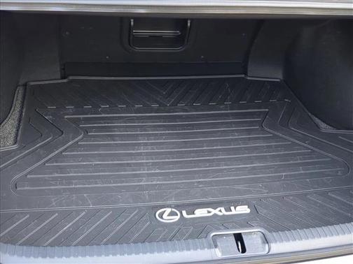 2023 Lexus ES 350 Ultra Luxury