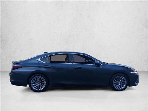 2023 Lexus ES 350 Ultra Luxury