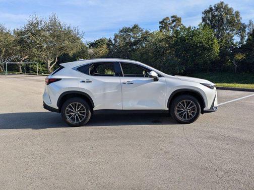 2023 Lexus NX 250 Premium