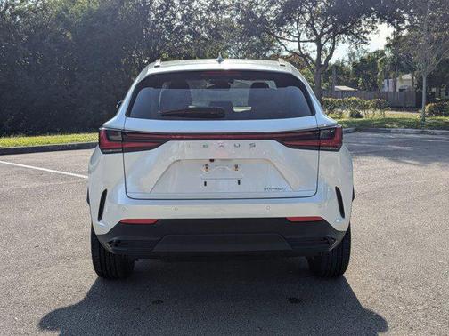 2023 Lexus NX 250 Premium