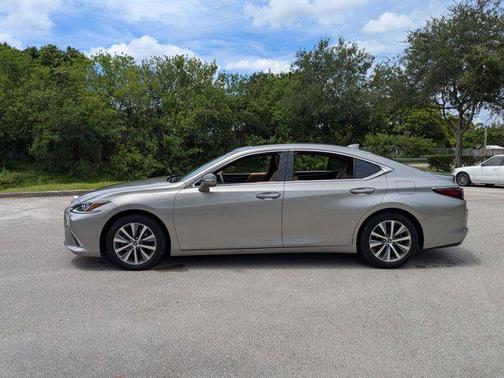 2021 Lexus ES 350 Base