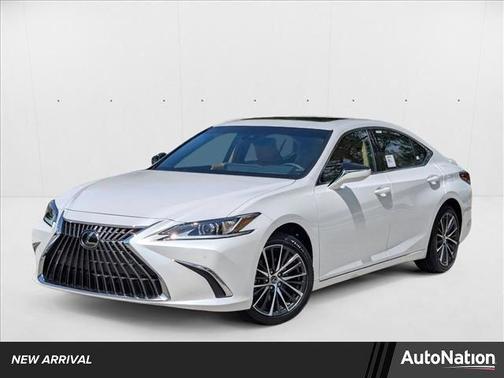 2025 Lexus ES 300h Base