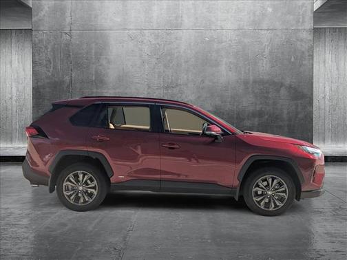 2024 Toyota RAV4 Hybrid XLE Premium