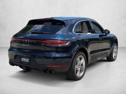 Night Blue Metallic 2019 Porsche Macan Macan