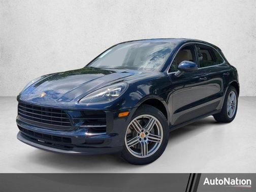 Night Blue Metallic 2019 Porsche Macan Macan