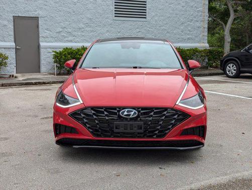 2020 Hyundai SONATA Limited