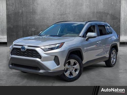 2023 Toyota RAV4 Hybrid XLE