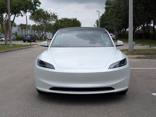 2025 Tesla Model 3 Long Range