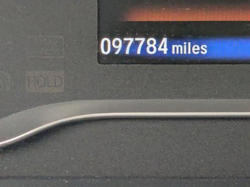 White Diamond Pearl 2017 Honda Pilot EX-L