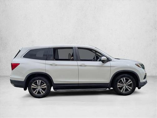 White Diamond Pearl 2017 Honda Pilot EX-L