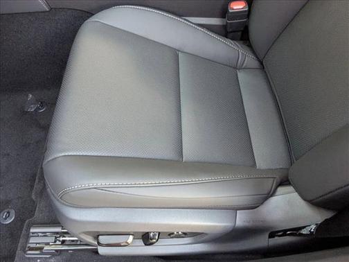 2025 Lexus ES 300h Base