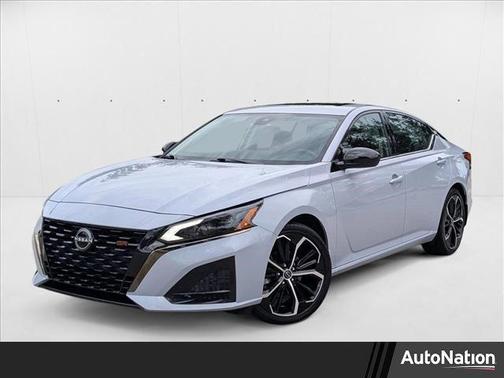 2024 Nissan Altima SR FWD