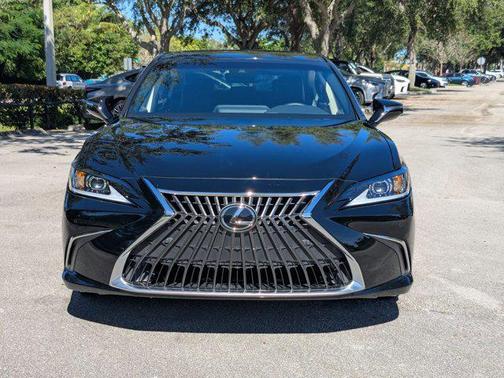 2023 Lexus ES 350 Base