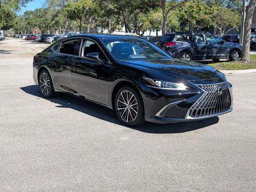2023 Lexus ES 350 Base