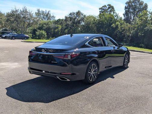 2023 Lexus ES 350 Base