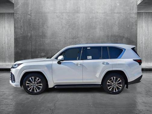 2025 Lexus LX 600 Premium