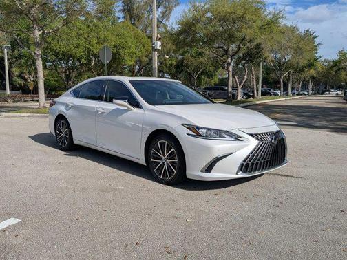 2023 Lexus ES 350 Base