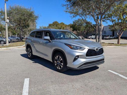 2020 Toyota Highlander XLE