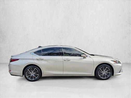 2022 Lexus ES 350 Base