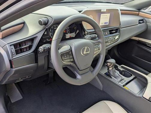 2025 Lexus ES 350 Base
