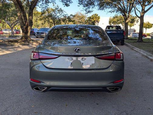 2024 Lexus ES 350 Base