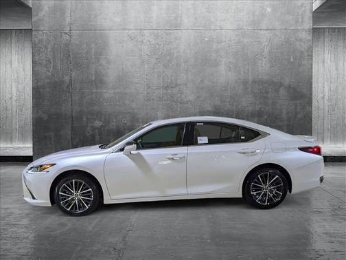 2025 Lexus ES 300h Base